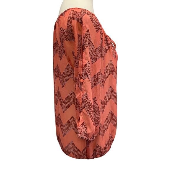 Maurices Womens Small Lightweight Front Tie Chevron Stripe Cold Shoulder Blouse - Picture 3 of 6